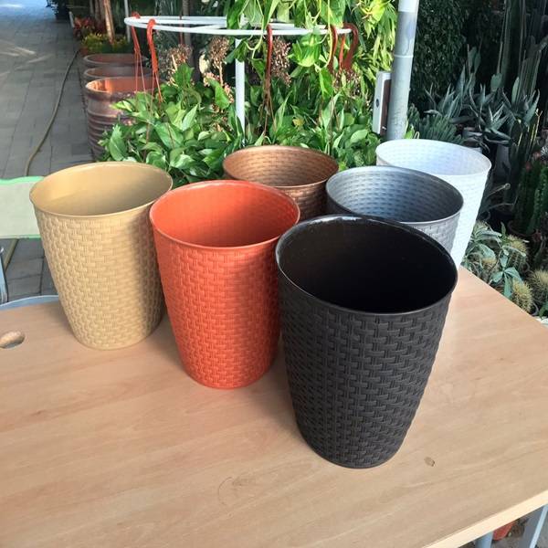 Plastic Pot DS 81