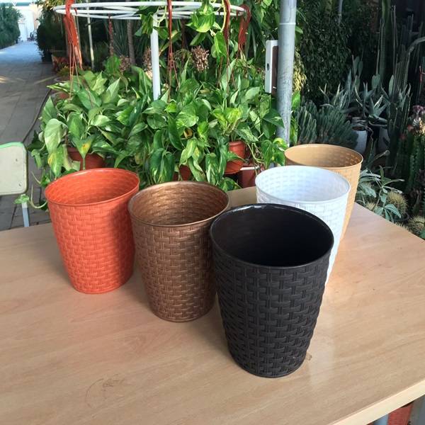 Plastic Pot DS 83